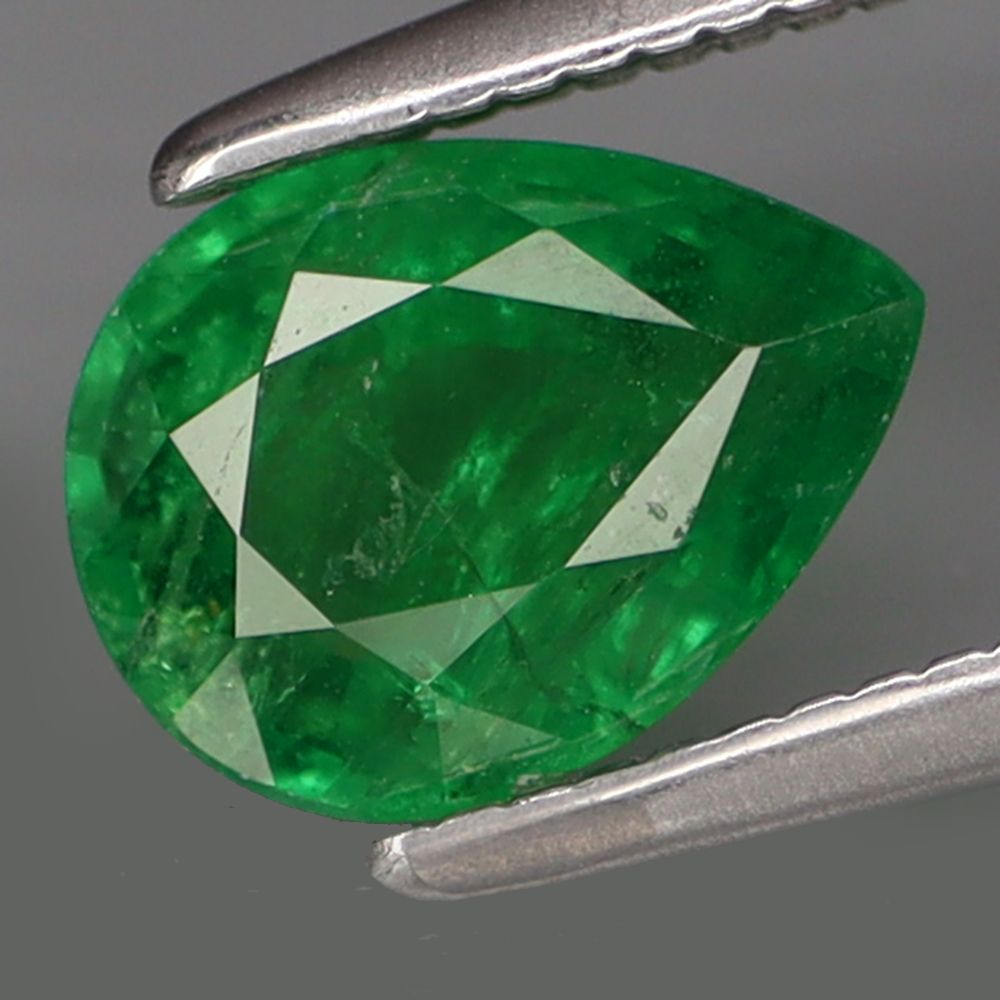 1.07CT GARNET UNHEATED