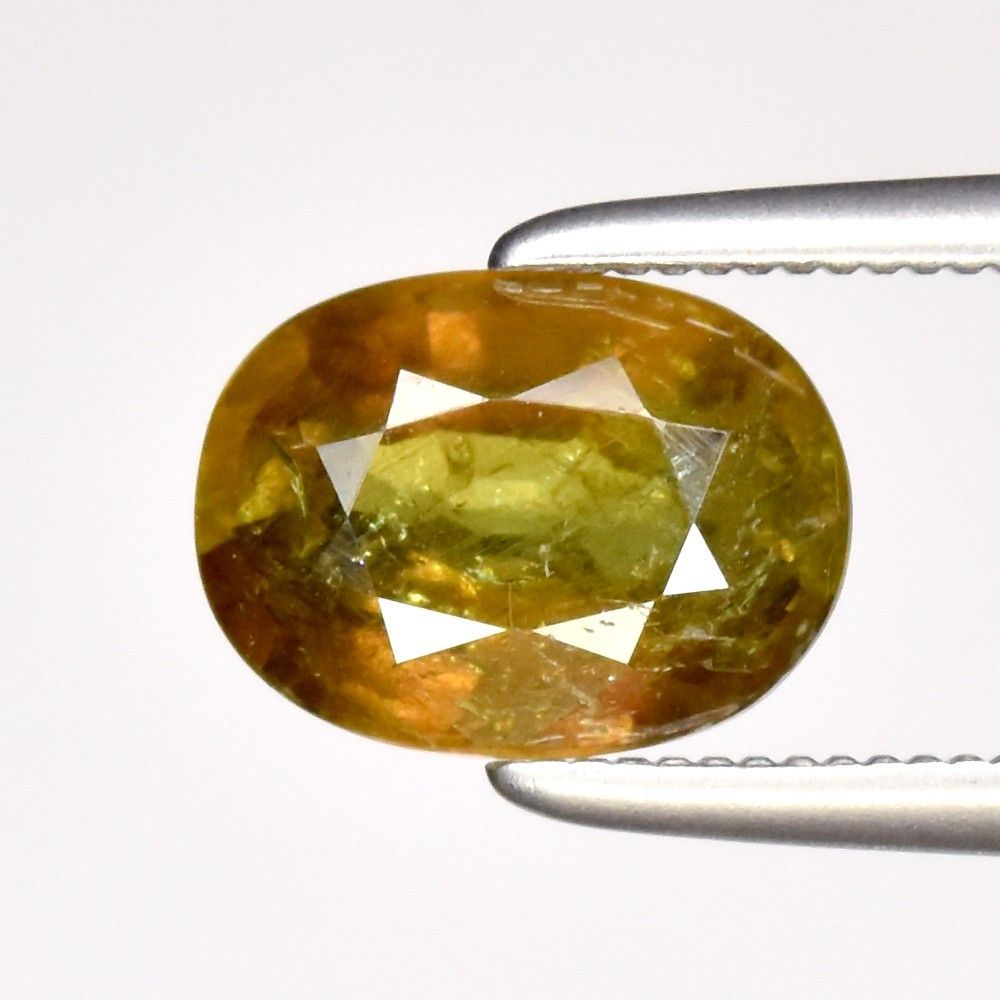 1.70CT SAPPHIRE UNHEATED COLOR CHANGE