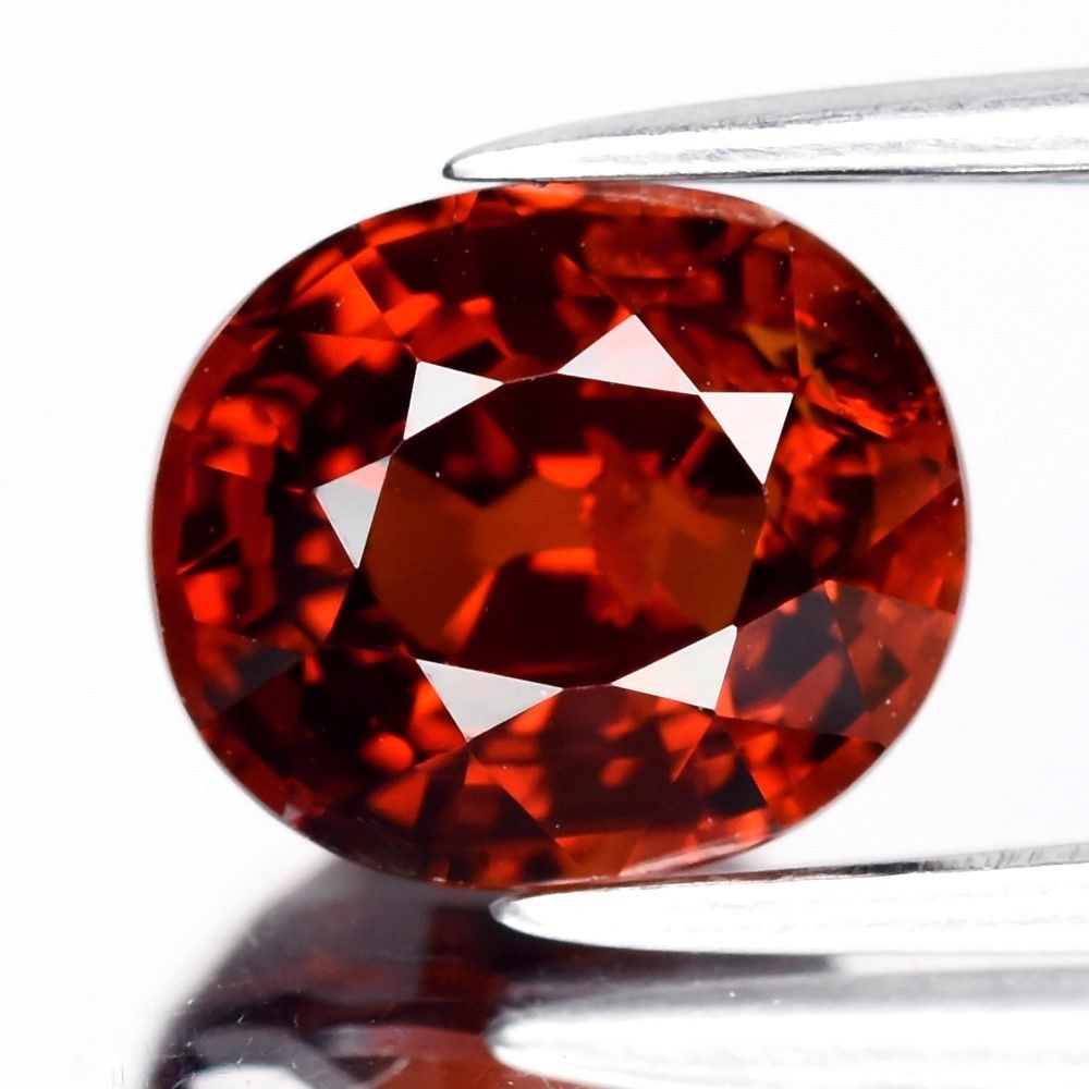 2.74CT GARNET UNHEATED