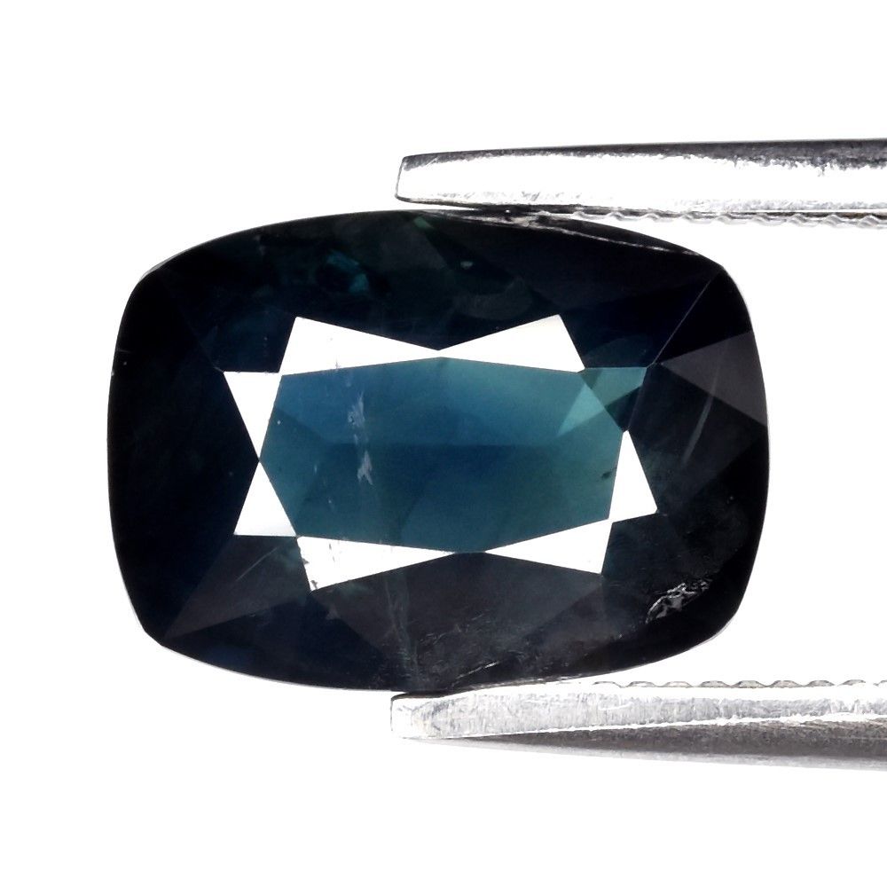 2.35CT SAPPHIRE HEATED