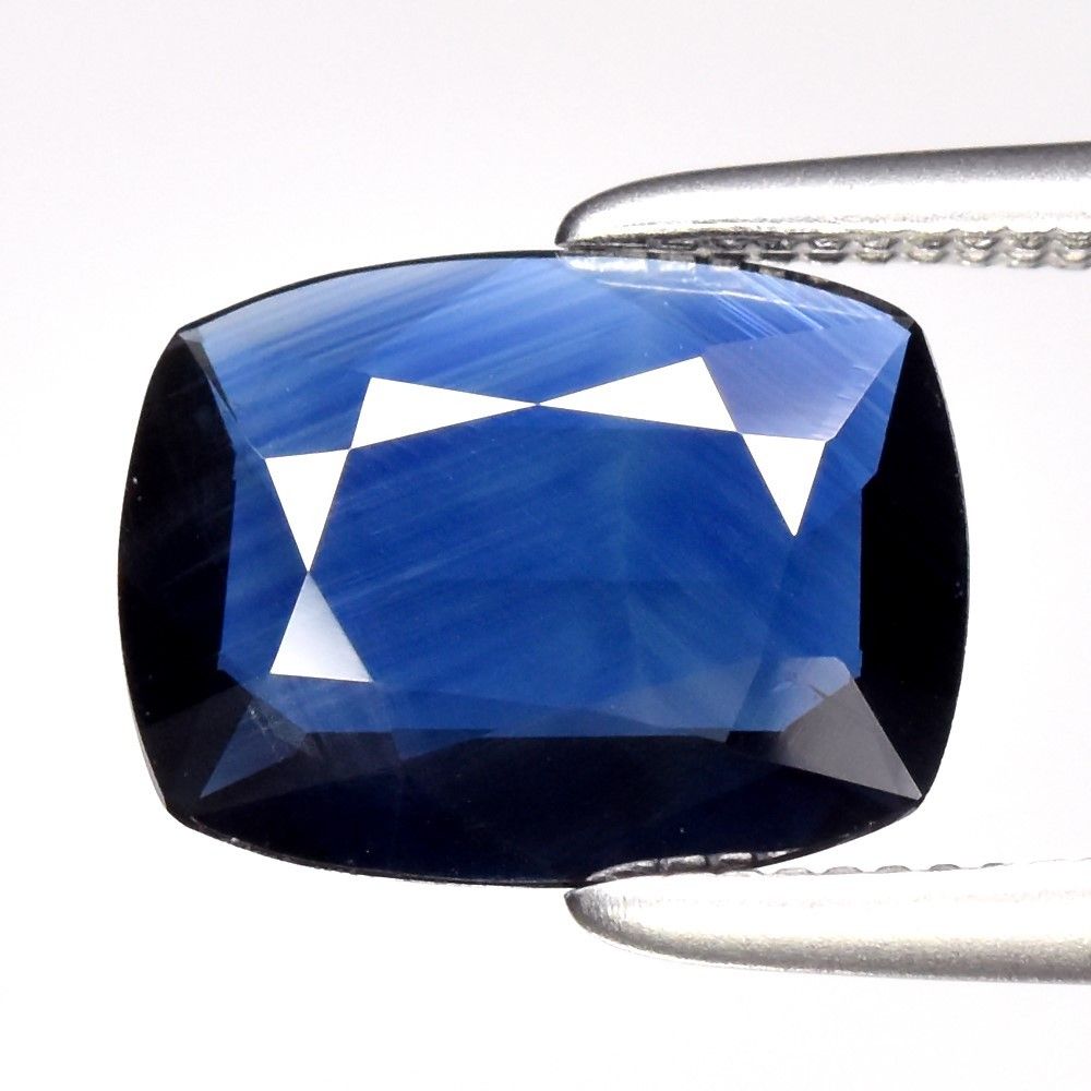 1.09CT SAPPHIRE HEATED