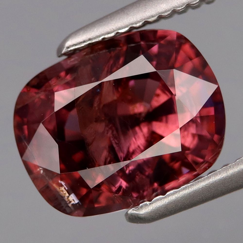 2.23CT SPINEL UNHEATED