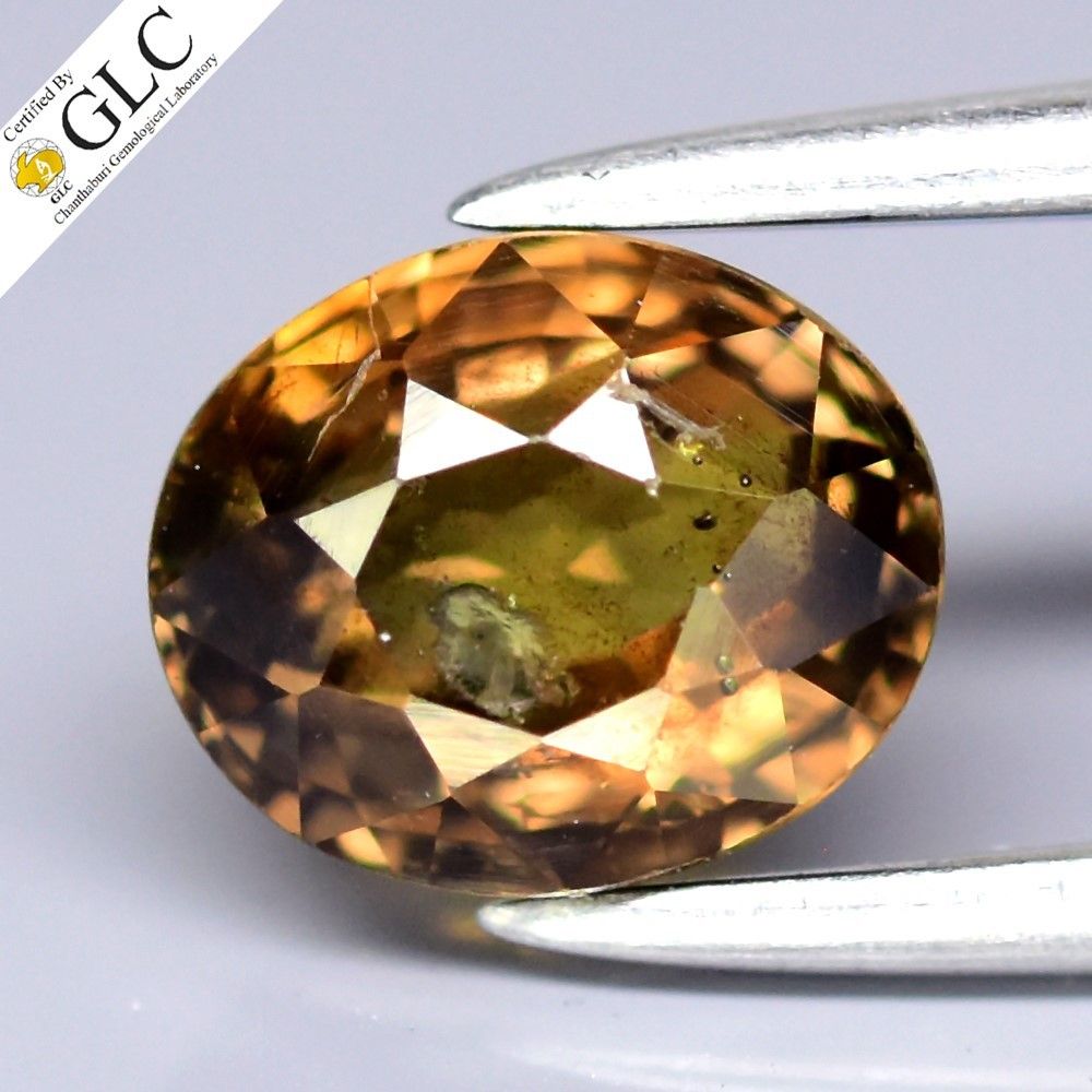 1.00CT SAPPHIRE UNHEATED COLOR CHANGE