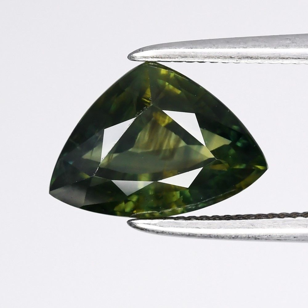 2.18CT SAPPHIRE UNHEATED