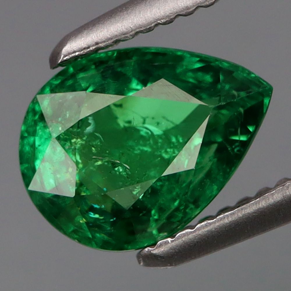 1.09CT GARNET UNHEATED