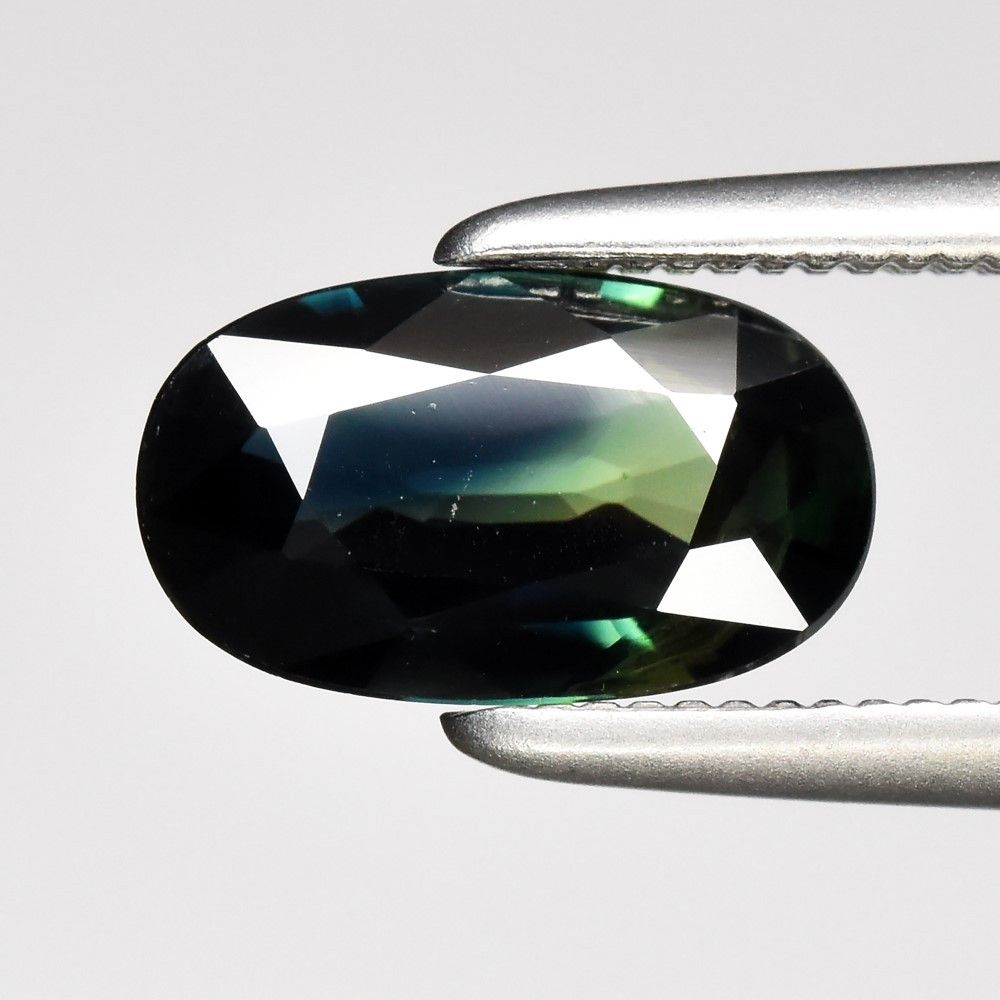 0.99CT SAPPHIRE UNHEATED