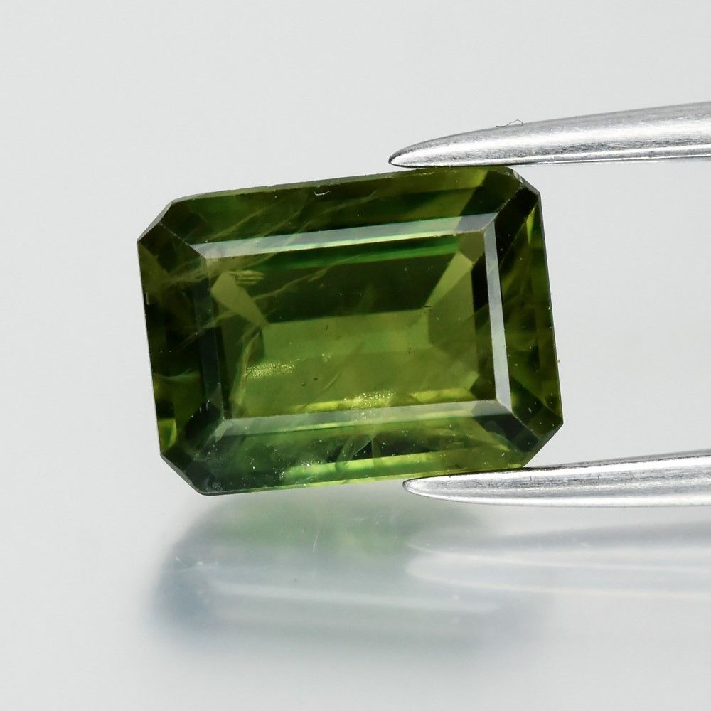 1.76CT SAPPHIRE HEATED