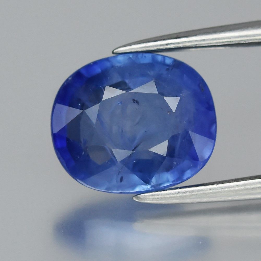 1.77CT SAPPHIRE HEATED