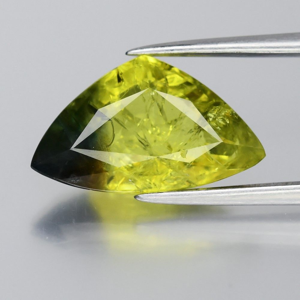 4.00CT SAPPHIRE UNHEATED