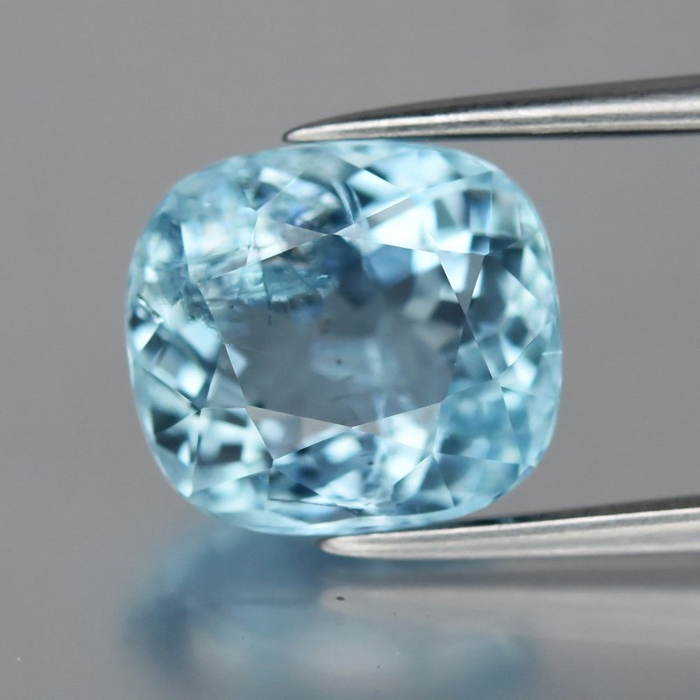 3.16CT AQUAMARINE HEATED
