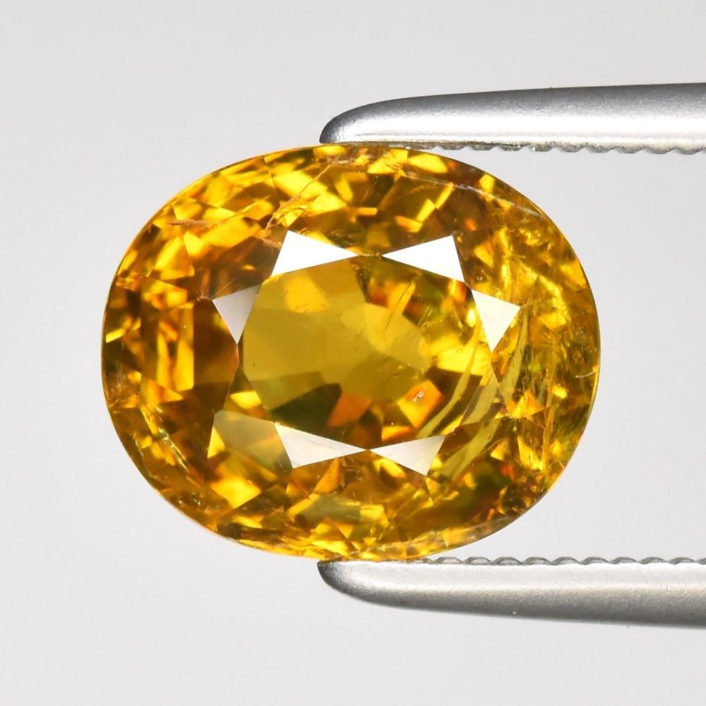 2.39CT GARNET UNHEATED