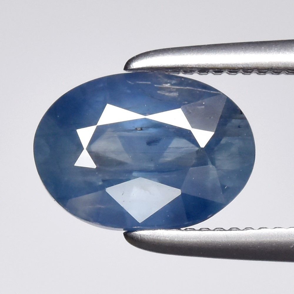 1.42CT SAPPHIRE HEATED