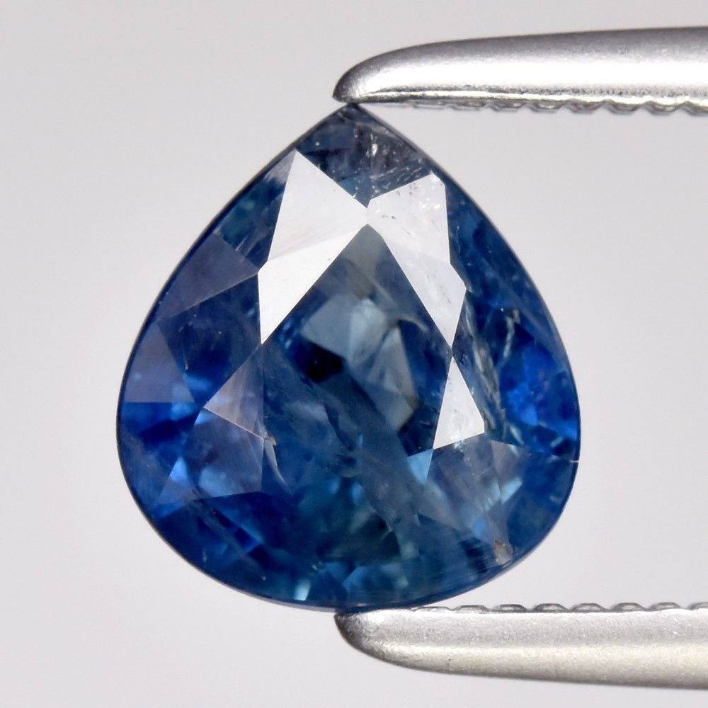 1.02CT SAPPHIRE HEATED