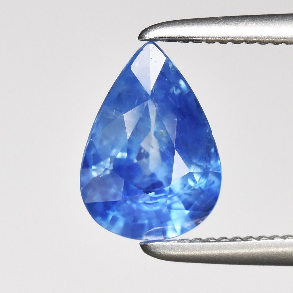 1.06CT SAPPHIRE UNHEATED