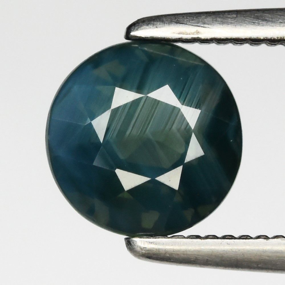 1.04CT SAPPHIRE HEATED