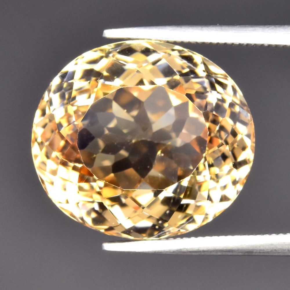 17.15CT TOPAZ HEATED