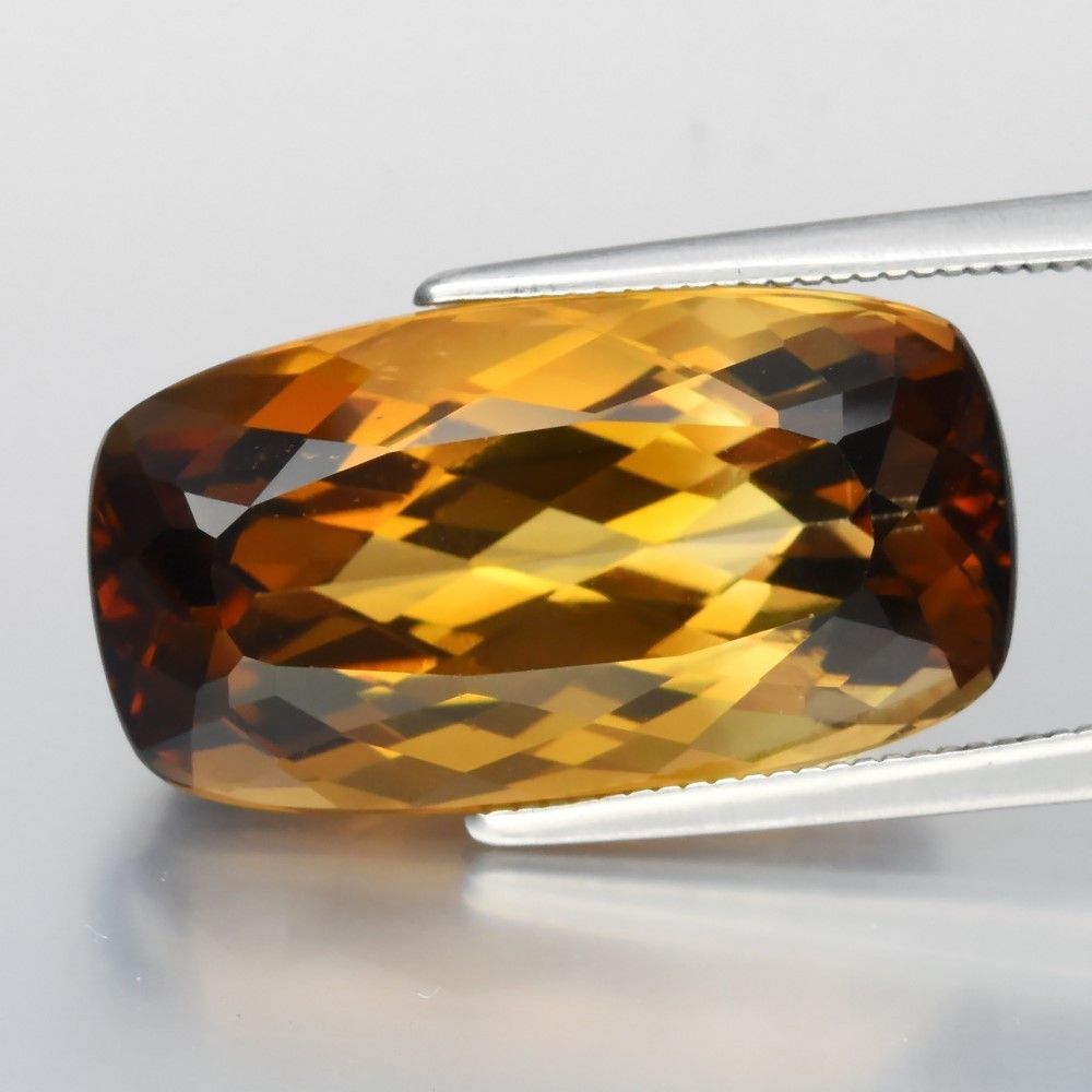 17.49CT TOPAZ HEATED
